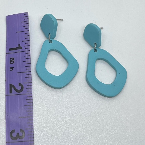 NWT Blue Handcrafted Earrings - Picture 5 of 5